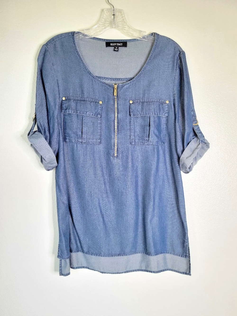 NWOT Ellen Tracy Denim Blouse - S
